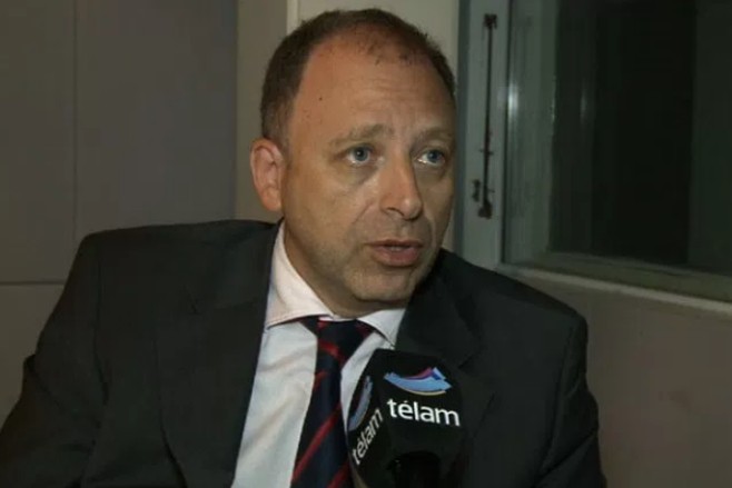 Lifschitz