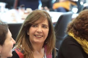 Gabriela Cerruti: "Votaron la Ley de Reparación Histórica ...